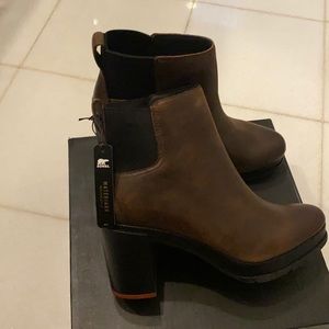SOREL Blake Chelsea leather bootie. NWT 9.5